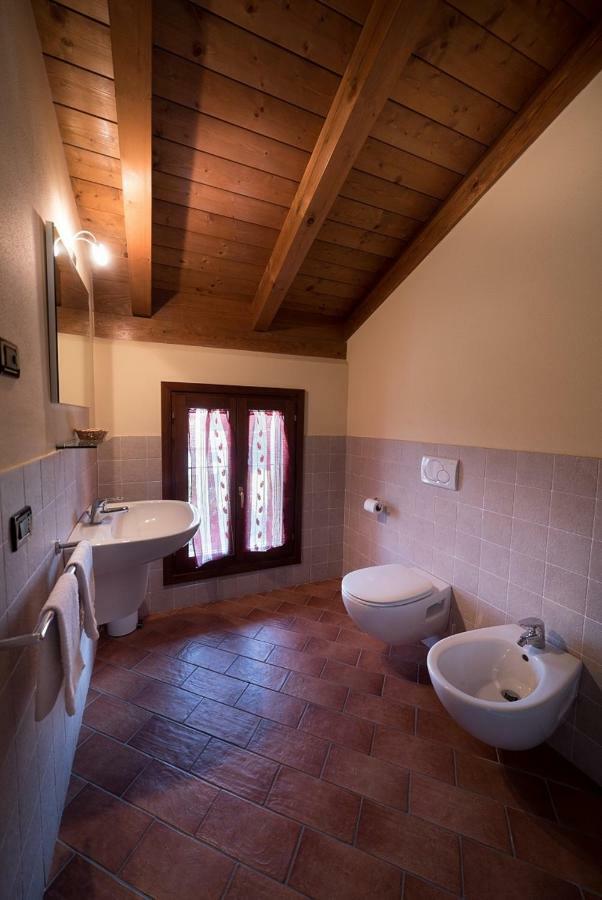 Rifugio San Lorenzo Bed & Breakfast Porto Mantovano Bagian luar foto